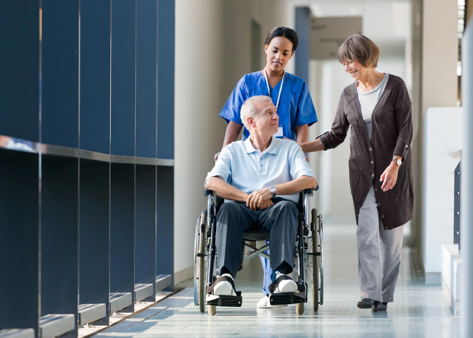 Porter des couches à l'hôpital