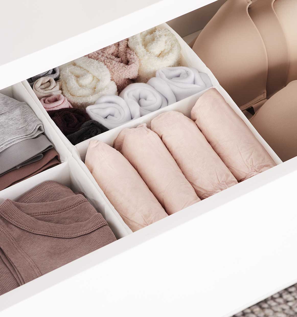 Depend® Incontinence Fresh Protection™ Underwear for Women Feature: Convenient storage to fit into your lifestyle